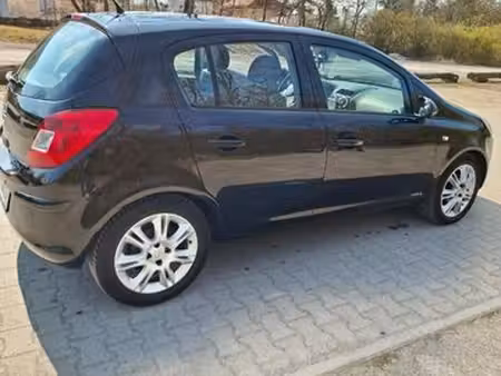 Opel Corsa 1.4 101 Color Edition