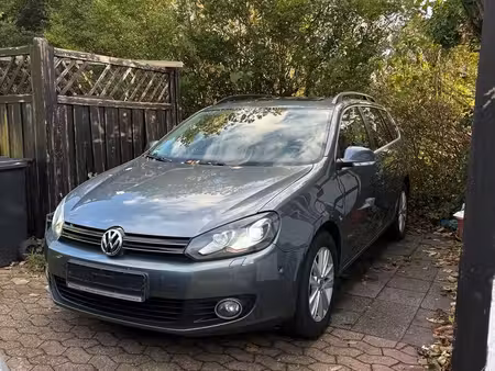 Volkswagen Golf 1.6 TDI 105