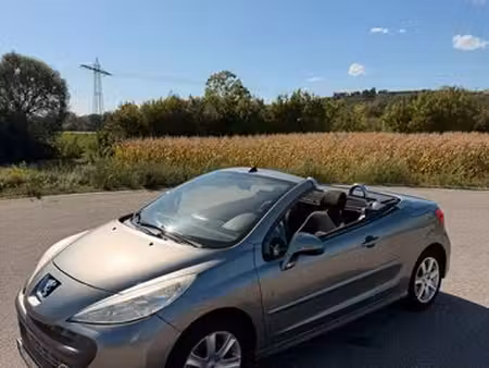 Peugeot 207 CC 1.6 VTi 120