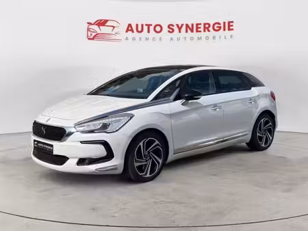 DS 5 2.0 HDi 180