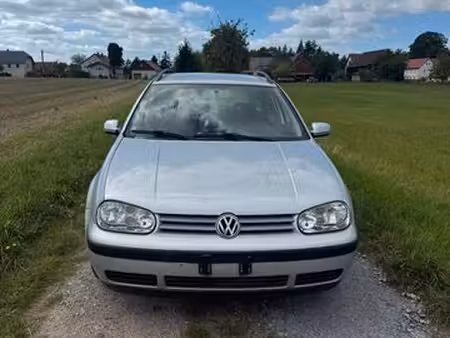 Volkswagen Golf 1.9 TDI 90