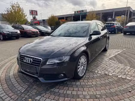 Audi A4 1.8 TFSI 160 S line