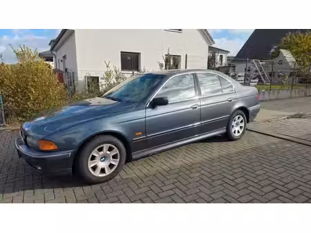 BMW Série 5 523i 2.5 170