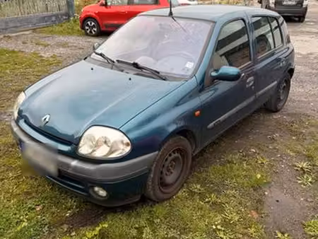 Renault Clio 1.4 75