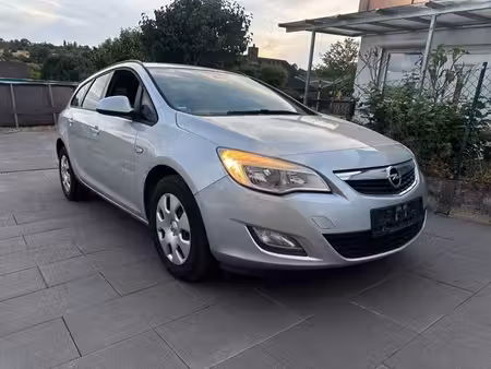 Opel Astra 1.7 CDTI 110