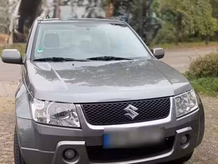 Suzuki Grand Vitara 1.6 106 4x4