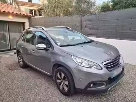 Peugeot 2008 1.2 VTi 82 Allure