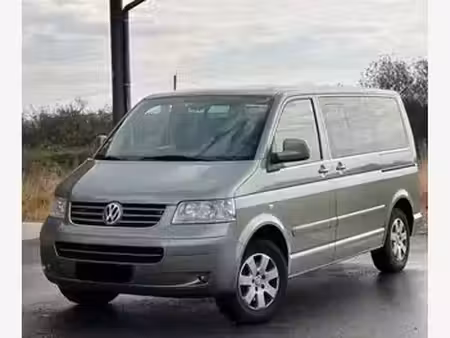 Volkswagen Multivan 2.5 TDI 174 Confortline