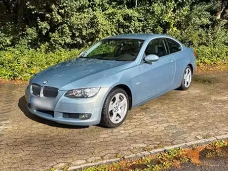 BMW Série 3 325i 2.5 218