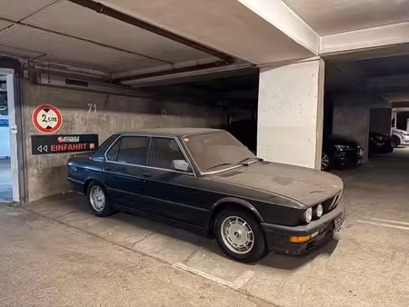 BMW Série 5 535i