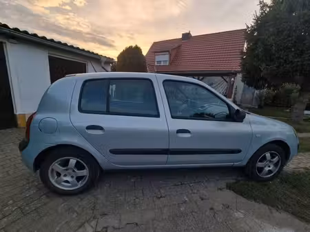 Renault Clio 1.2 58