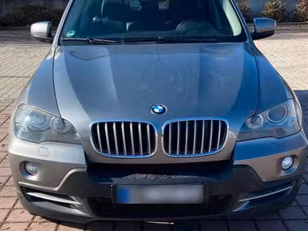 BMW X5 48i 4.8 355