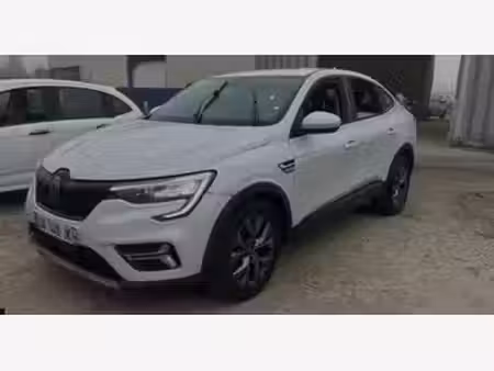 Renault Arkana E-Tech 1.6 145 Evolution