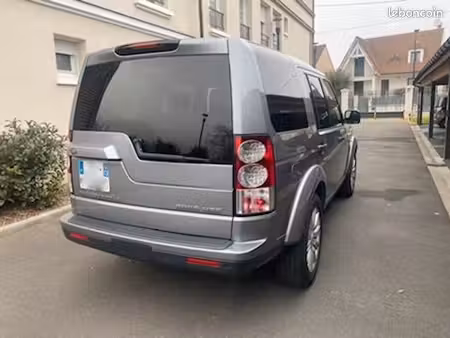 Land Rover Discovery SDV6 V6 3.0 256 4x4