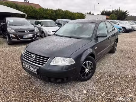 Volkswagen Passat 1.6 100