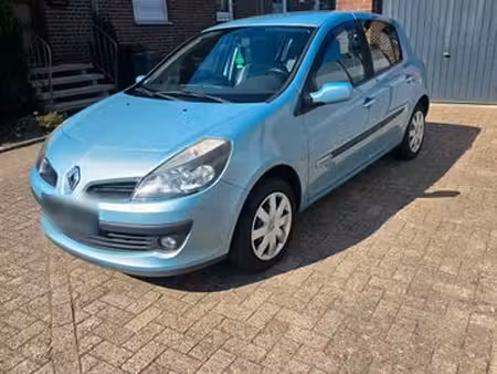 Renault Clio 1.2 75