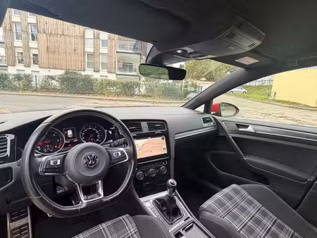 Volkswagen Golf GTD 2.0 TDI 184