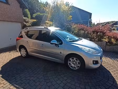 Peugeot 207 SW 1.6 HDi 92