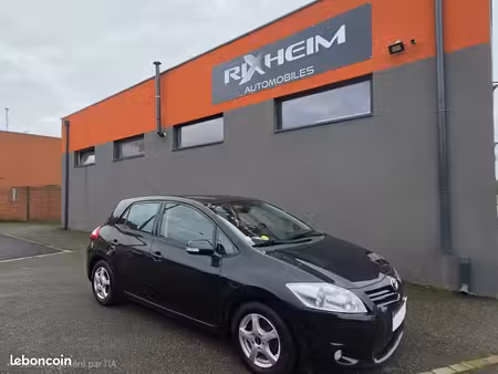 Toyota Auris 2.0 D-4D 126 Active