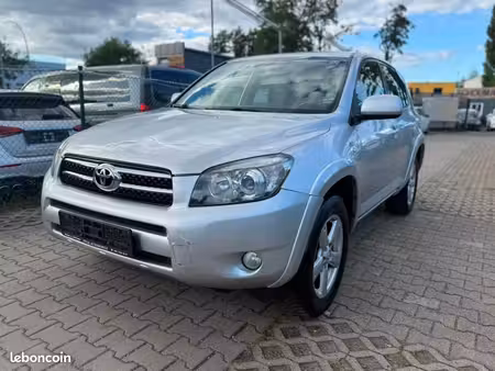 Toyota RAV4 2.2 D-4D 177 Sol 4x4