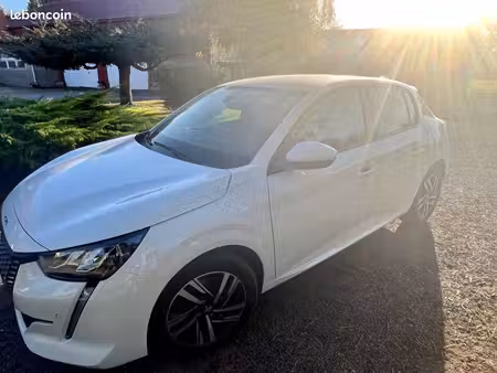 Peugeot 208 1.2 100