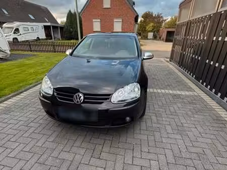 Volkswagen Golf 1.4 75