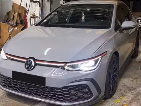 Volkswagen Golf GTI 2.0 245