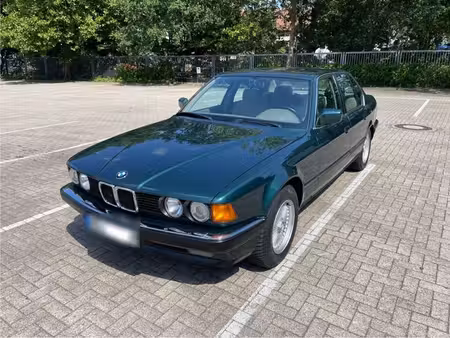 BMW Série 7 730i