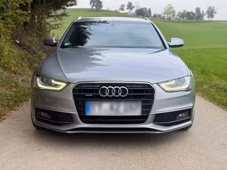 Audi A4 2.0 TDI 190 S line quattro