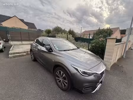 Infiniti QX30 2.2 170 4x4