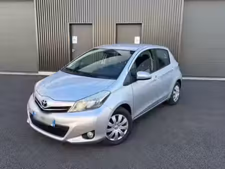 Toyota Yaris 1.4 90 Active