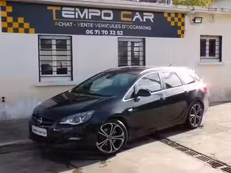 Opel Astra 2.0 CDTI 165 Cosmo