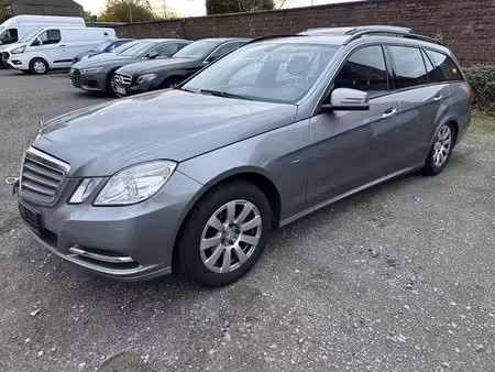Mercedes-Benz Classe E E 220 2.1 CDI 170