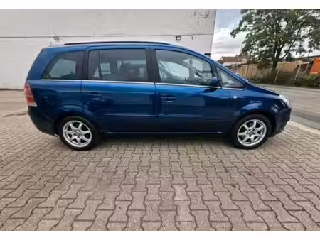 Opel Zafira 1.6 105 Enjoy