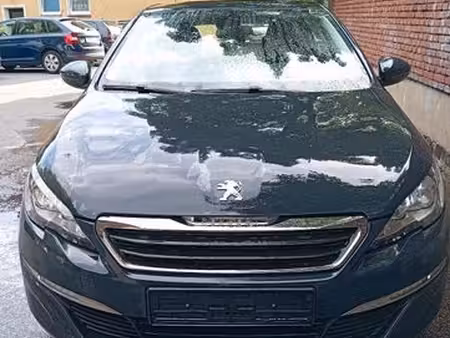 Peugeot 308 1.2 VTi 82