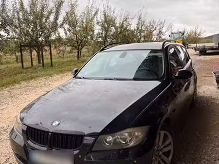 BMW Série 3 325i 218