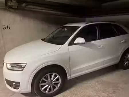 Audi Q3 2.0 TDI 140 Ambiente