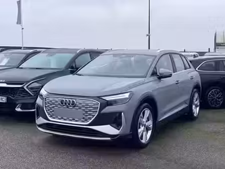 Audi Q4 e-tron 50 299 S line quattro