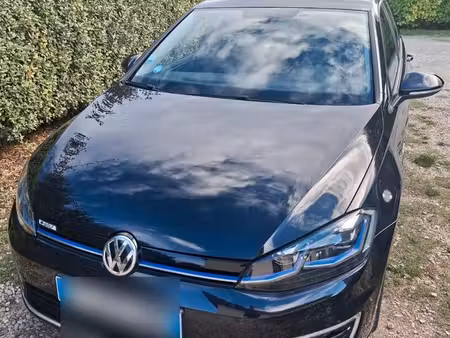 Volkswagen Golf 136