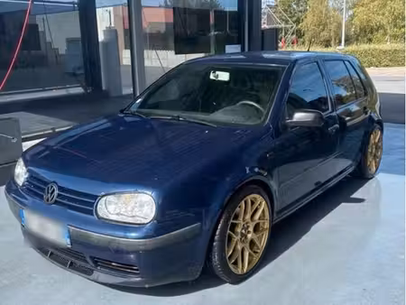 Volkswagen Golf 1.9 TDI 100