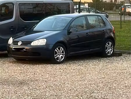 Volkswagen Golf 1.9 TDI 105