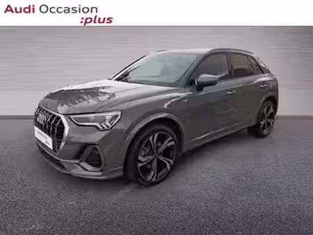 Audi Q3 45 TFSI E 1.4 TFSI 150 S line