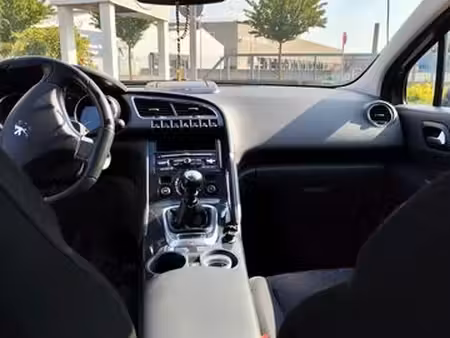 Peugeot 3008 2.0 HDi 150 Platinium