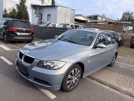 BMW Série 3 320i 2.0 150