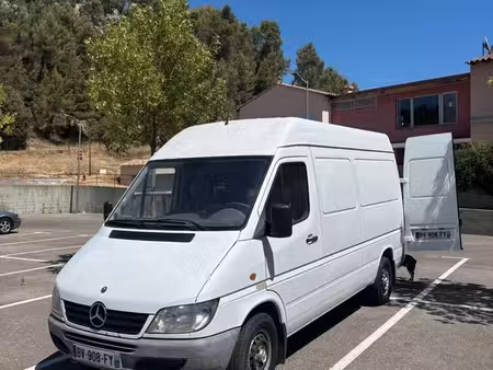 Mercedes-Benz Sprinter 208 2.2 CDI 82