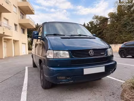 Volkswagen Transporter T4 Long 2.5 TDI 102