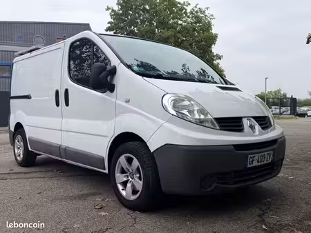 Renault Trafic 2.0 dCi 90
