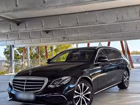 Mercedes-Benz Classe E E 220 Exclusive Edition 4Matic