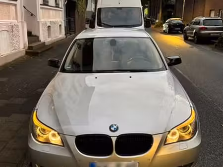 BMW Série 5 523i 2.5 190