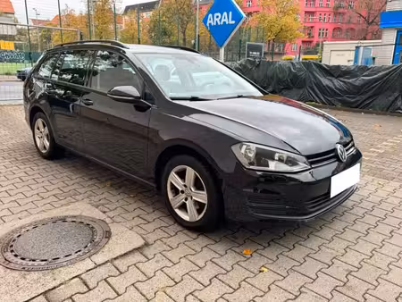 Volkswagen Golf 1.6 TDI 110 Confortline